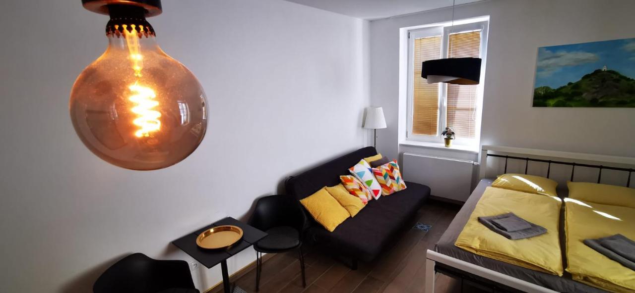 Apartman Augustin Jičín エクステリア 写真